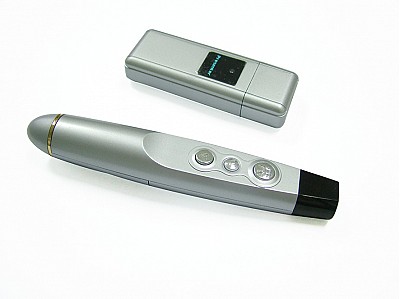 Tlcommande de prsentation avec Cl USB de 512MB